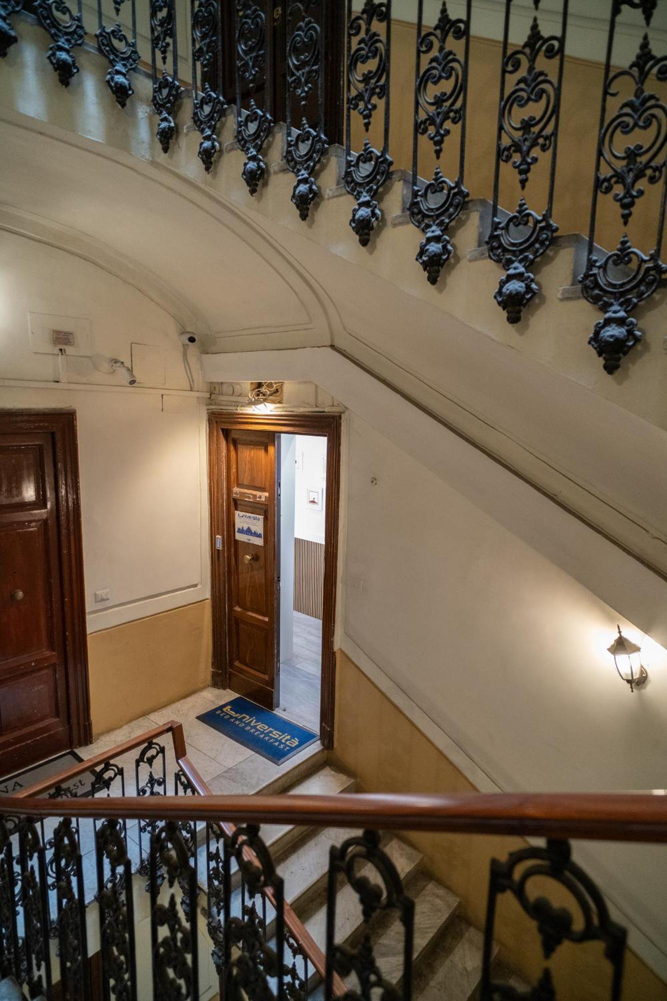 B&B Universita ナポリ エクステリア 写真